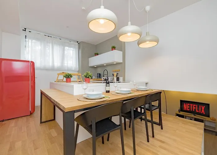 Modern Apartment Fondazione Prada M3 Lodi