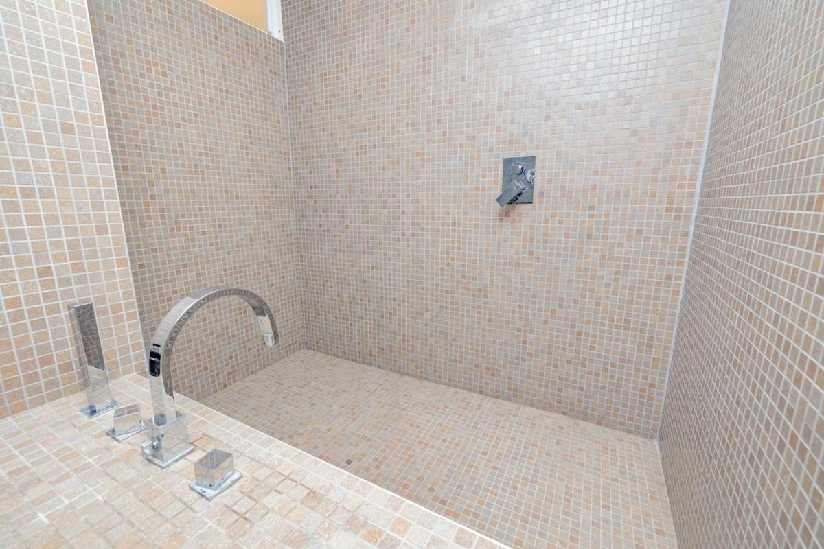 Appartement Modern Fondazione Prada M3 Lodi